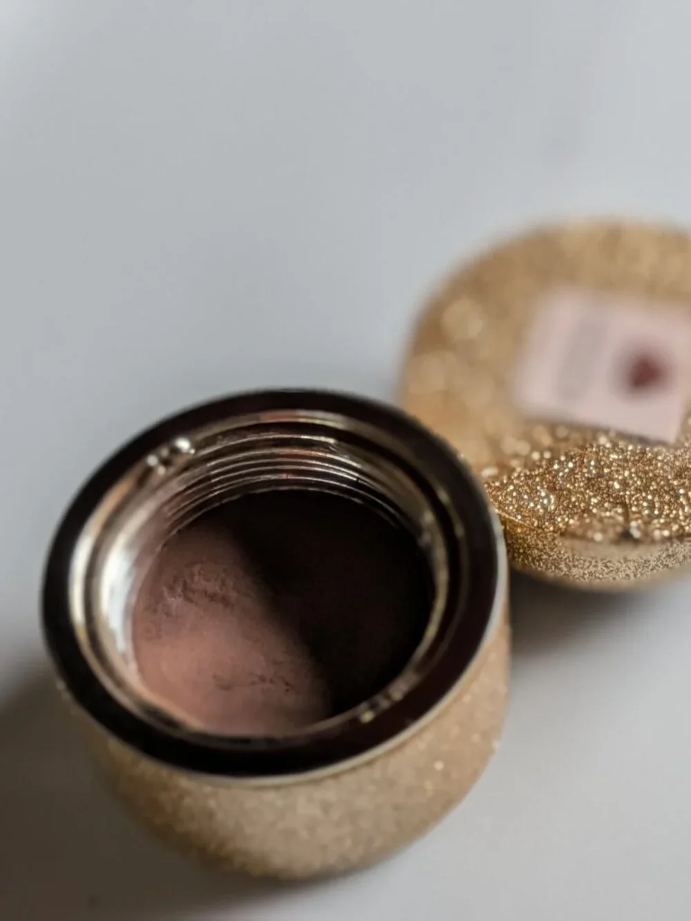 Westman Atelier -Smudge, a rich matte neutral brown |  Limited Edition Eye Pod: